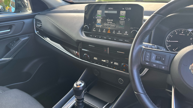 Nissan Qashqai 1.3 DiG-T MH N-Connecta 5dr Petrol Hatchback